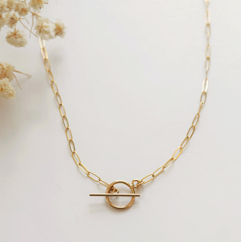 Front clasp Paperclip Necklace