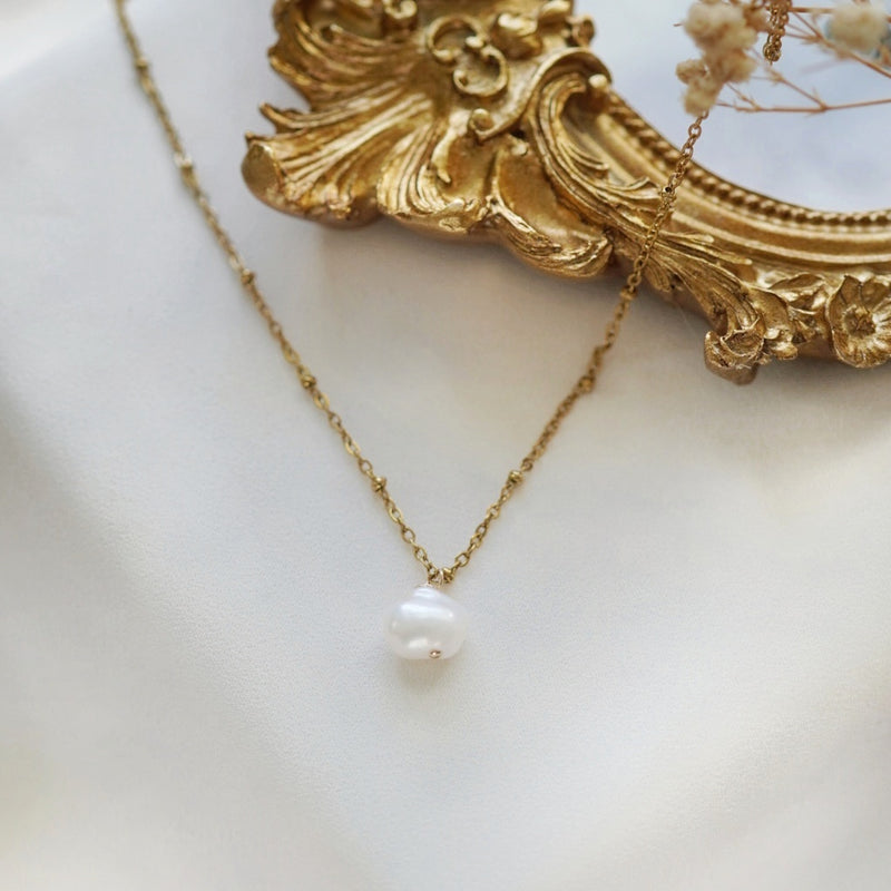 Baroque Pearl Necklace